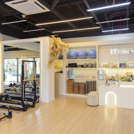 Studio — ảnh 2